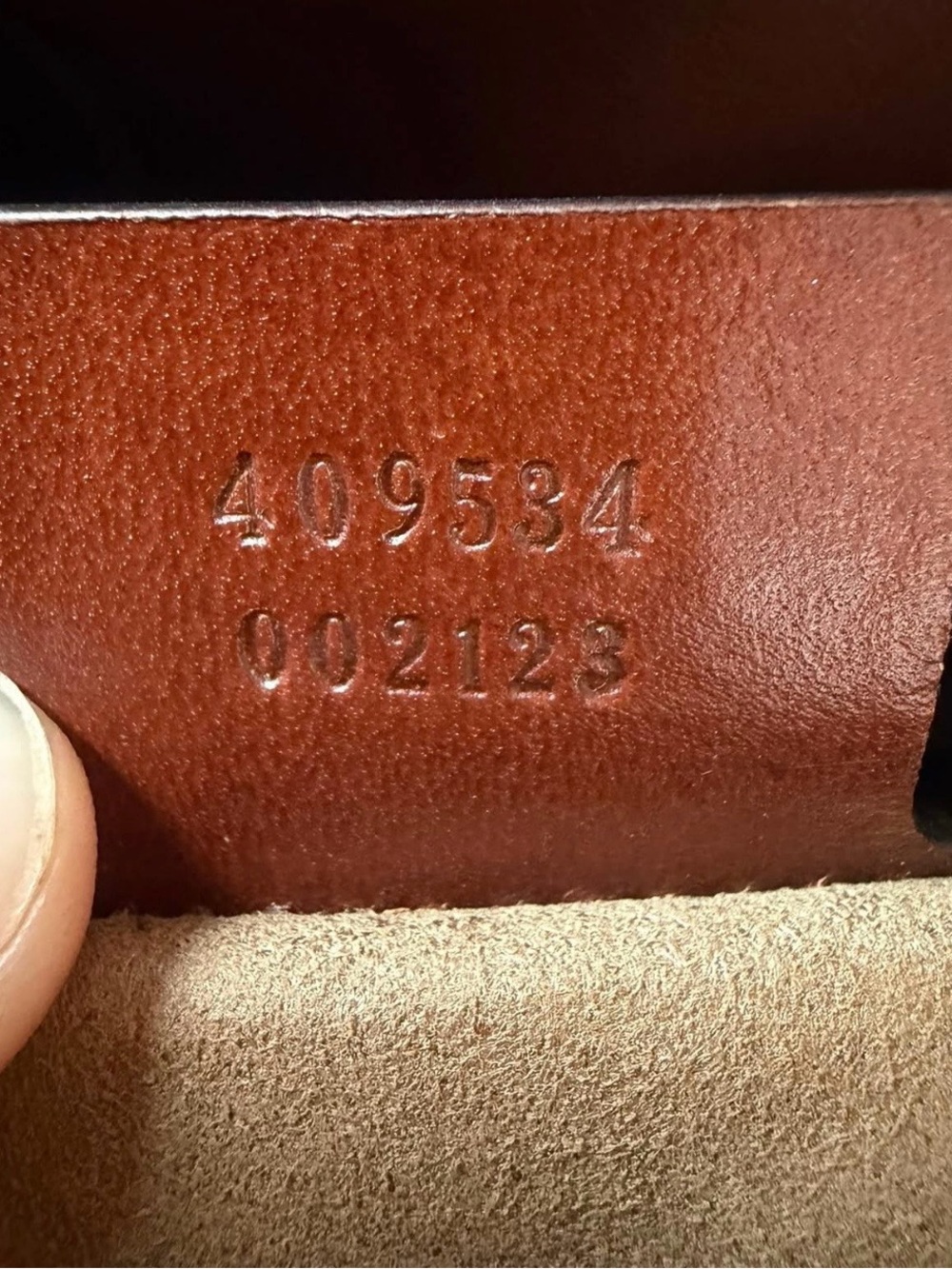 Gucci Supreme Zip Top Tote - Picture 3 of 16